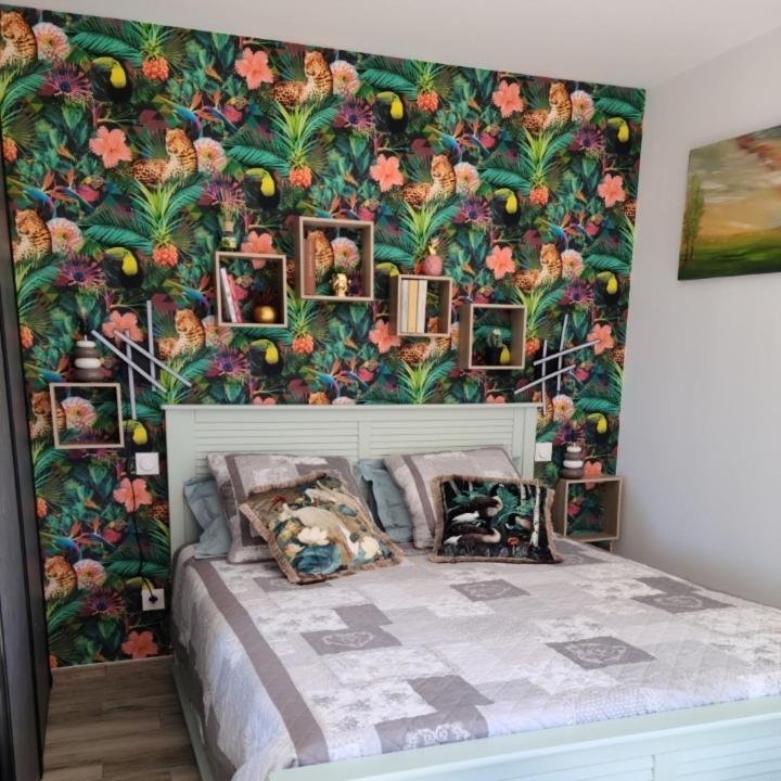 Bed and Breakfast Les Papillons D'Uzes Saint-Laurent-la-Vernède Esterno foto